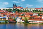 Blick über Prag auf den Hradschin